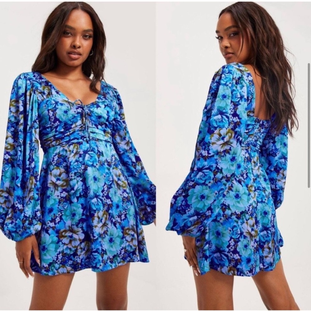 For Love & Lemons Astor Mini Blue Long Sleeve Dress V Neck Floral $389 NWT Sexy